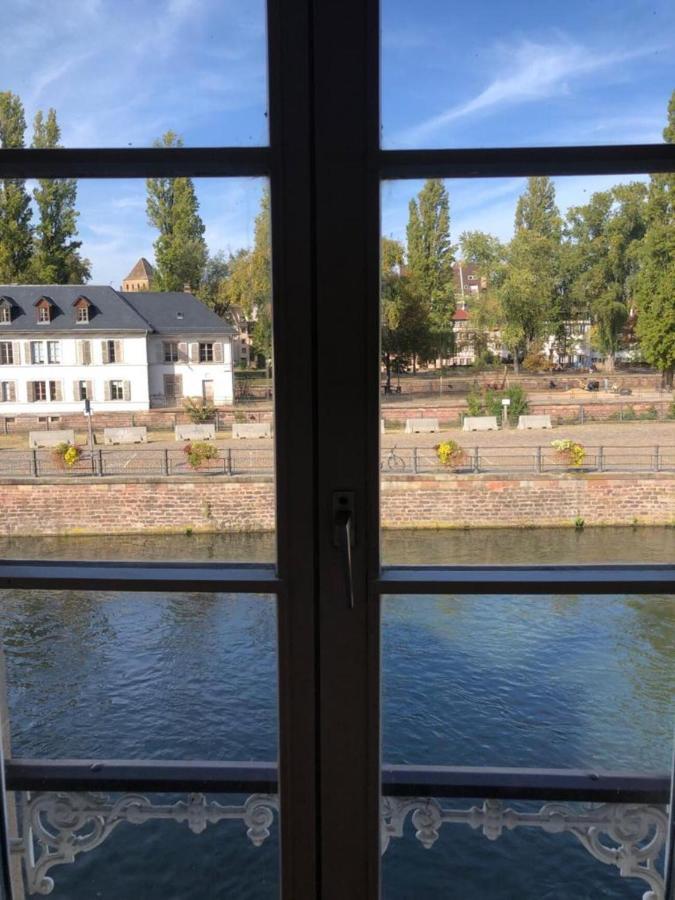 Apartmán Au Bord De L'Eau Štrasburk Exteriér fotografie