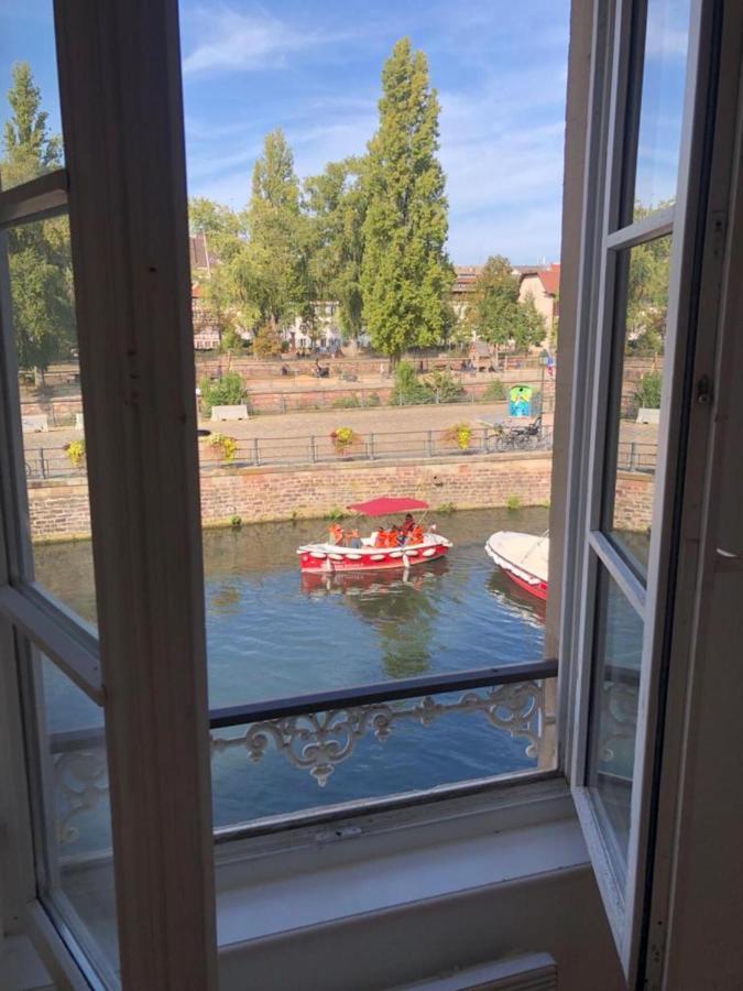 Apartmán Au Bord De L'Eau Štrasburk Exteriér fotografie