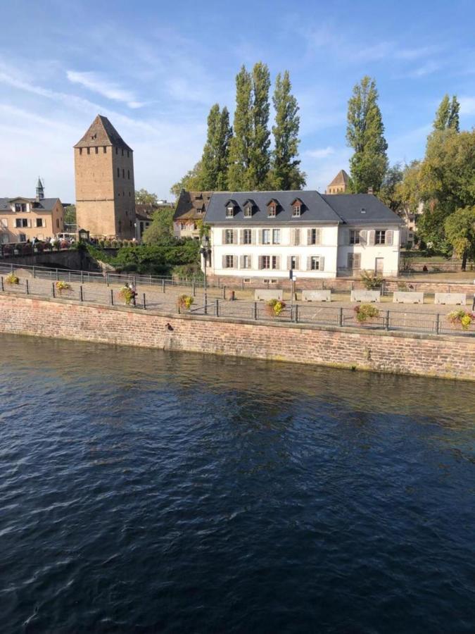 Apartmán Au Bord De L'Eau Štrasburk Exteriér fotografie