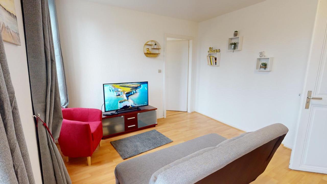 Apartmán Au Bord De L'Eau Štrasburk Exteriér fotografie